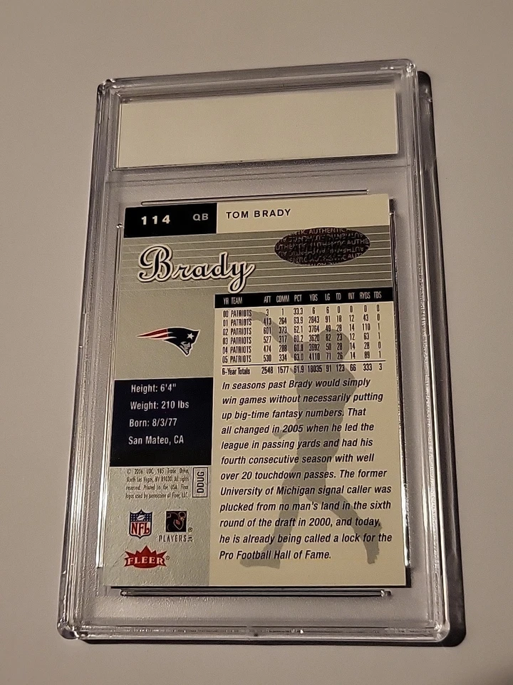 Autógrafo assinado à mão Tom Brady 2006 Upper Deck Fleer Ultra #114 com certificado de autenticidade Patriots - Imagem 2 de 4