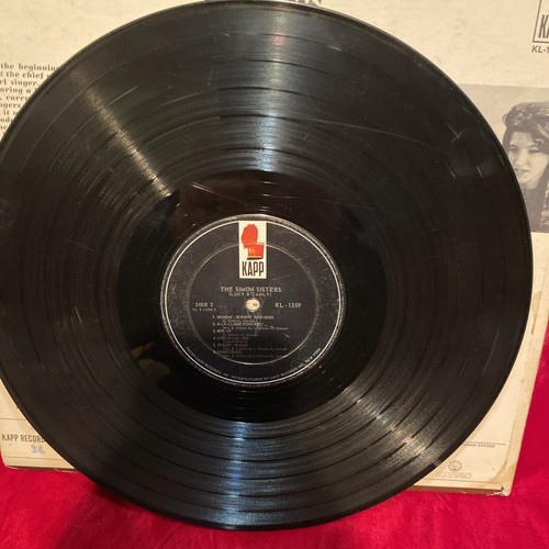 THE SIMON SISTERS Lucy & Carly-LP- KAPP KL1359- Fair Vinyl- w/pix!! - Picture 6 of 11