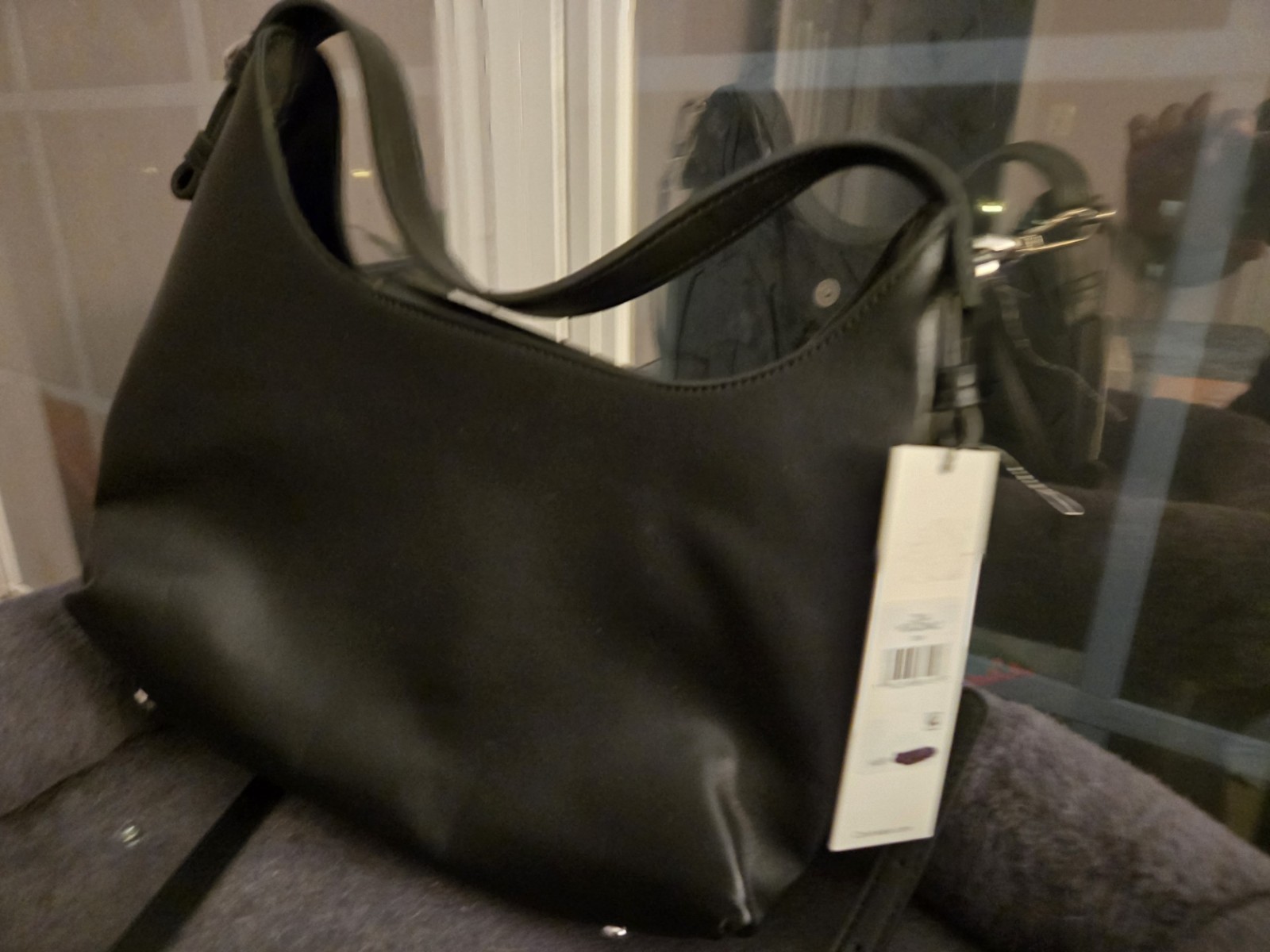 Calvin Klein Women's Handbag, NEW w/tags, Black, Designer, W/Strap, Snap thumbnail 2