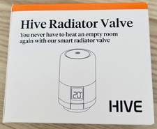Hive Smart Radiator Valve - including 3 x adaptors and batteries - UK7004240 NEW