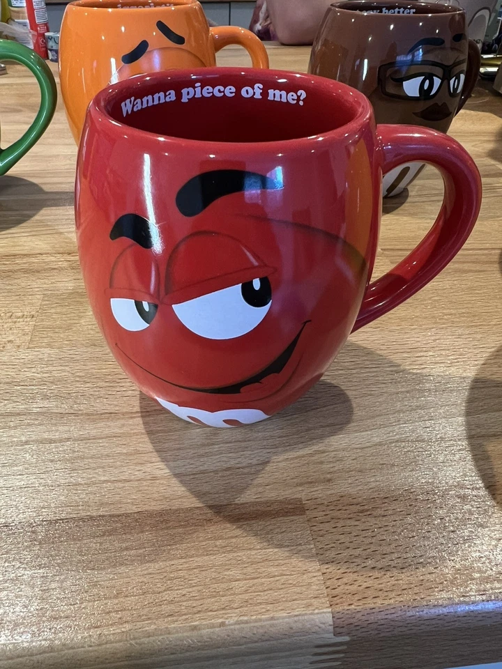 M&M World Full Set Large Barrel Mug M and M Official Great Condition - Image 2 of 4