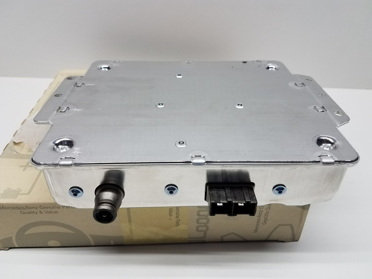 NEW GENUINE MERCEDES BENZ CONTROL MODULE UNIT OEM PART # A  