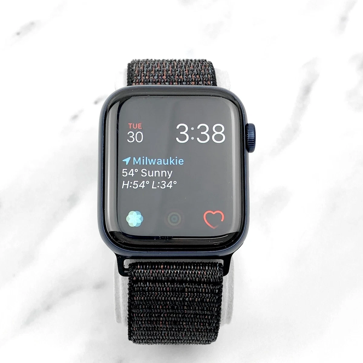 Apple Watch Series 6 Blue Aluminum 40mm with Black Nylon Loop GPS