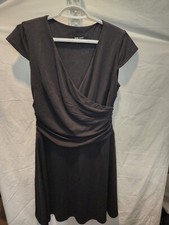 Nine West Size 6 Short Sleeve Black Faux Wrap Dress