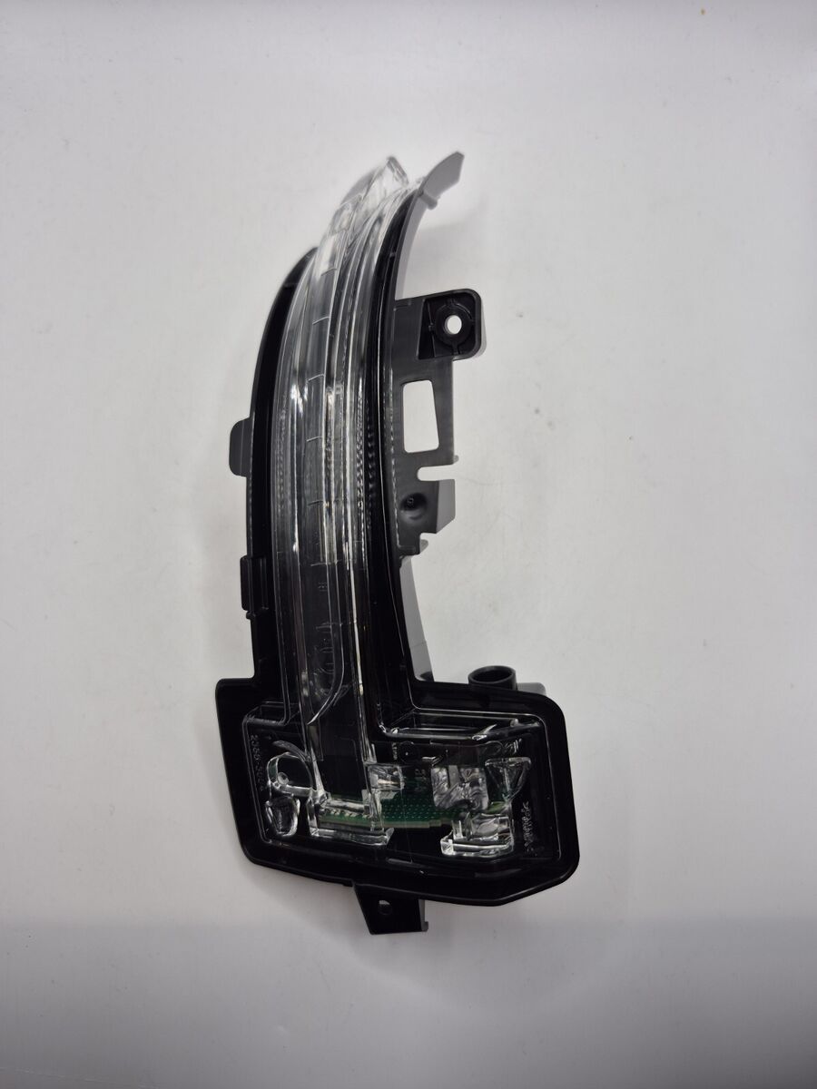 Nissan Qashqai J12 Juke F16 2021- Genuine Right Hand Mirror Nissan Qashqai J12 Juke F16 2021- Genuine Right Hand Mirror