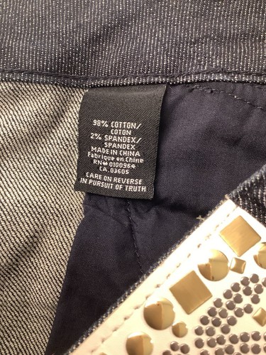 Pantalones cortos de mezclilla Akademiks Bermuda pedrería adornados para mujer talla 32 - Imagen 10 de 12