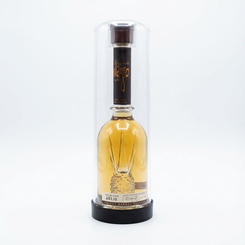 Anejo Tequila Select Barrel Reserve 100% Agave Crystal Pineapple Decanter Bottle