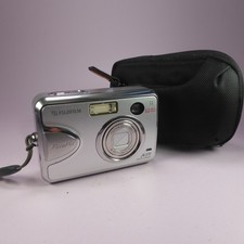 Fujifilm Digital Camera FinePix A370 5.2MP Silver Tested