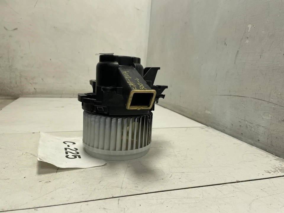 Fiat 500L 2014 aire acondicionado calentador ventilador motor OEM+ Foto 2 de 4