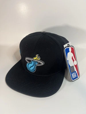Miami Heat NBA Pro Standard Snap Back Hat Cap Mens Black Blue NWT - Image 1 of 4