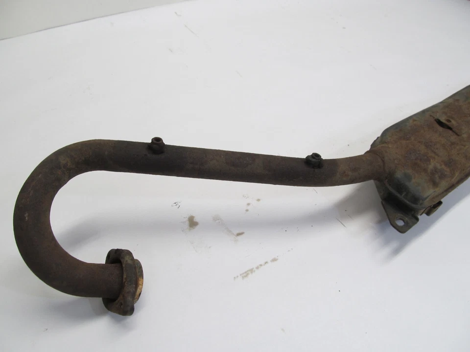 1982 YAMAHA XT250 XT 250 ENGINE EXHAUST PIPE MUFFLER - Image 2 of 4