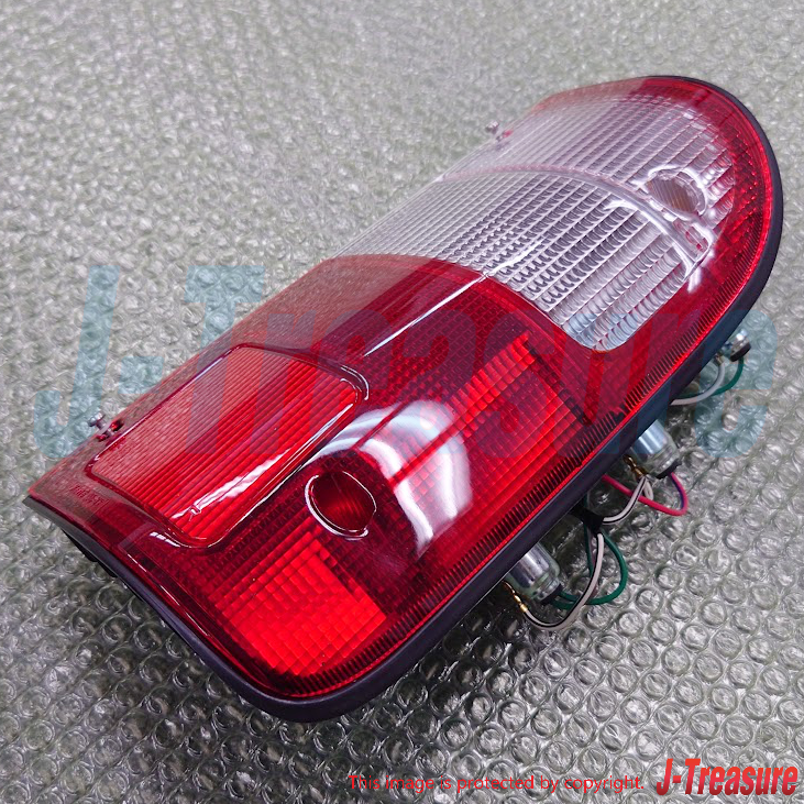 TOYOTA HILUX LN165 RZN168 Genuine Rear Combination Lamp Assy RH TOYOTA HILUX LN165 RZN168 Genuine Rear Combination Lamp Assy RH