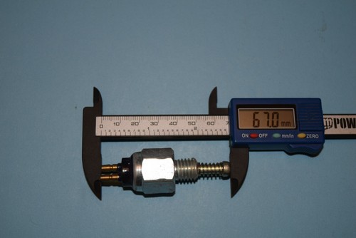 1970-1990 NOS OEM MAZDA BACK UP LIGHT LAMP SWITCH 037617640A 018701640 022118505 - Foto 3 di 4