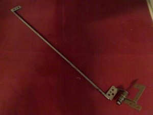 TFT LCD Display Scharnier Links (L) Medion P8614 MD98310 (1)