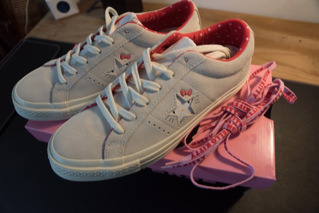 hello kitty one star converse