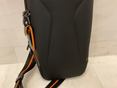 TUMI McLaren トルク スリング ボディバッグ ブラック Torque Sling | Tumi US