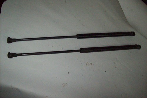 2x Gasfeder Gasdruckdämpfer Heckklappe 1J6827550 VW Passat 3B 3BG ab.1996