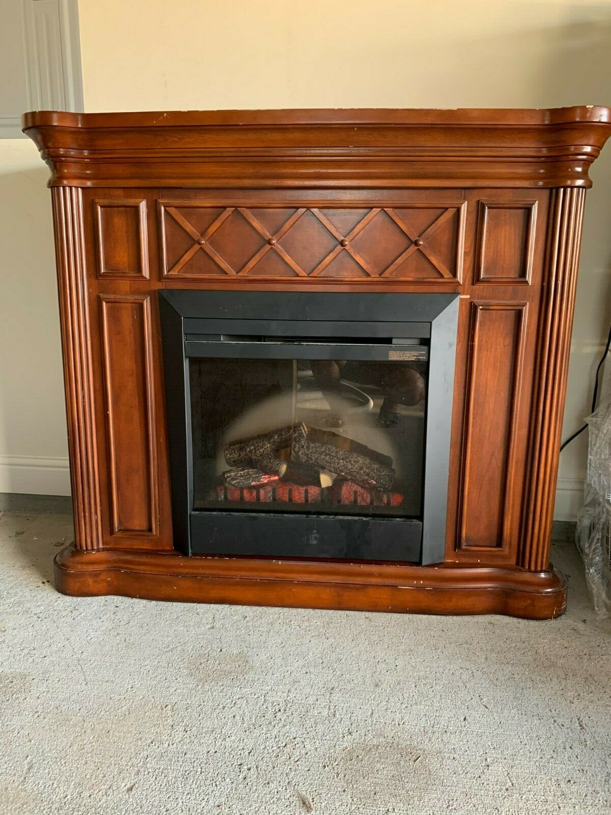 Electric Fireplace Mantel with Chestnut Oak – St. John's Institute (Hua  Ming)