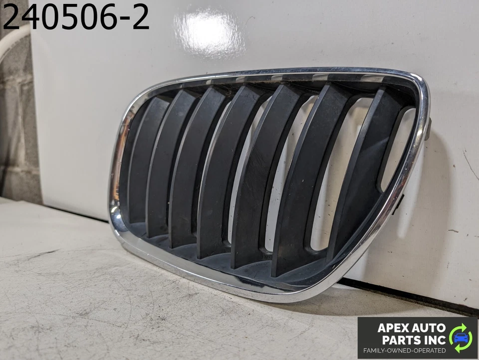 OEM 2005 BMW X5 3L FRONT GRILL UPPER HOOD BLACK CHROME Right RH Passenger Foto 3 de 4