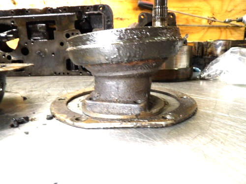 Buick Dynaflow Transmission " Rear U-Joint & Housings " Very Good 688 - Picture 14 of 20