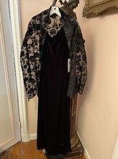 Jeffrey and Dara evenings black velour long gown/dress &shawl 6 Small Train