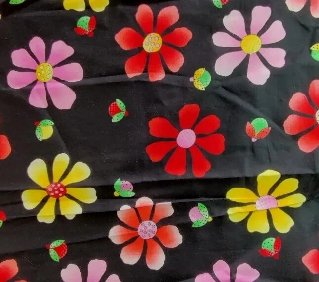 Vintage Flower Power Benartex Cherry Jubilee Cotton Quilt Fabric Floral Black - Image 2 of 4