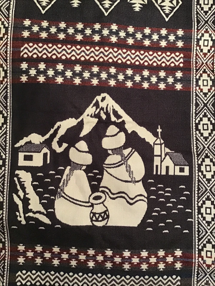 PRECIOSO CORREDOR DE MESA PERUANO DE LANA TEJIDA CON GENTE DE CERÁMICA CAPILLA MACHU PICHU Foto 3 de 4