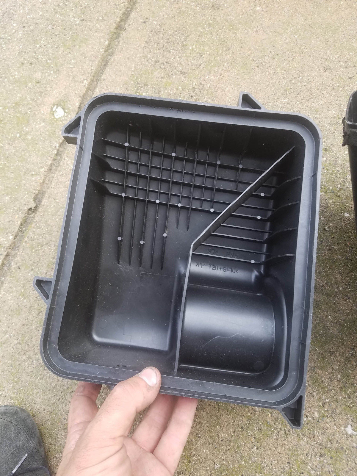 01 02 03 04 05 LEXUS LS430 Air Cleaner Box Filter Housing 1770050241