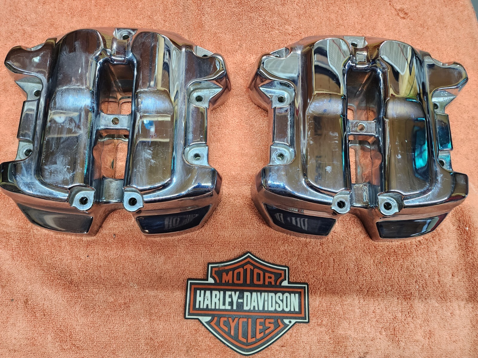 OEM HarleyDavidson Softail Fatboy M8 Rocker Box Covers Uppers Lowers