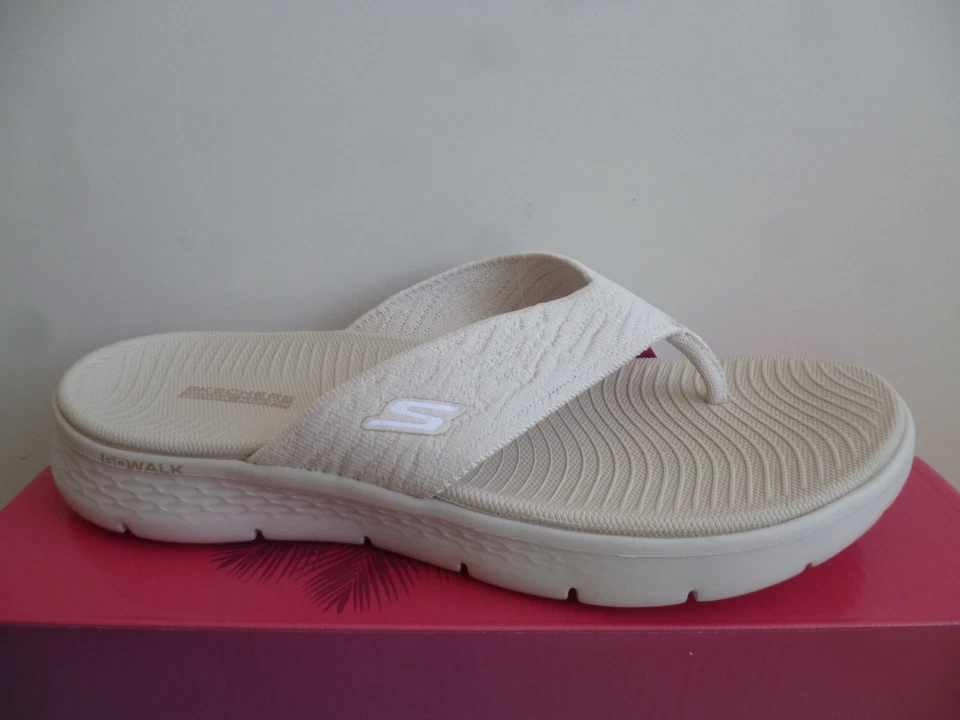 Skechers Sandalias De Dedo Beige 141404 - Imagen 4 de 4