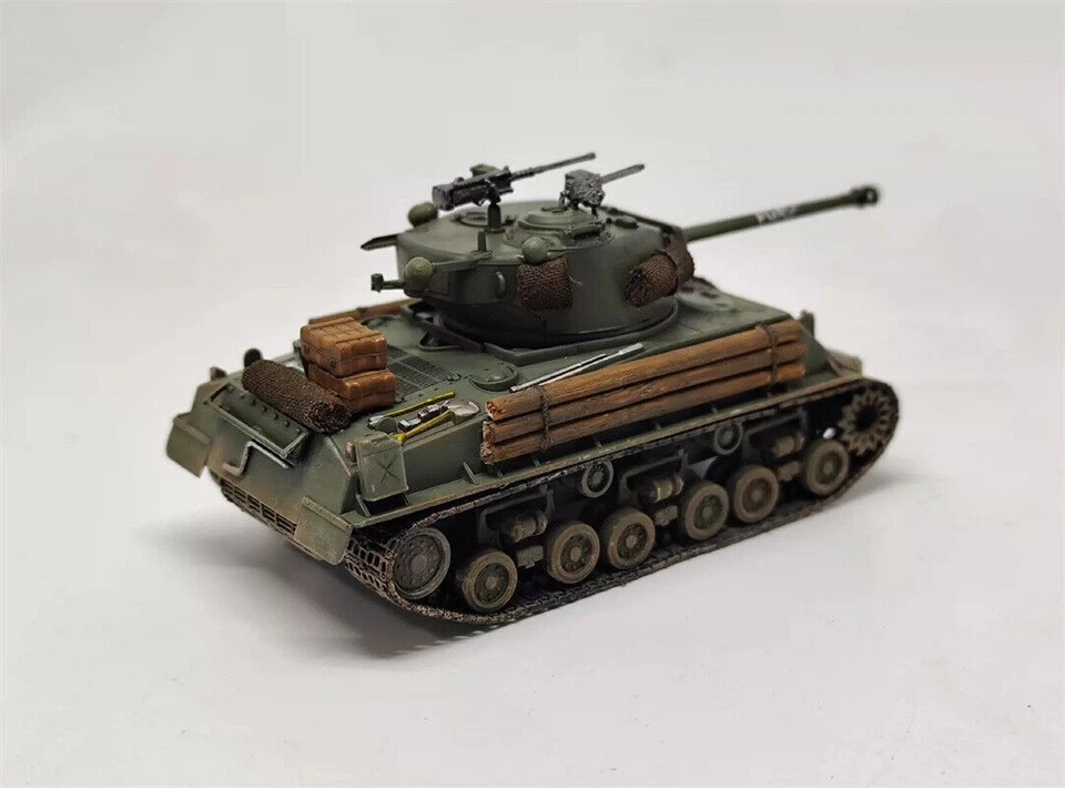 NEW 1/72 Fury Sherman Tank M4a3e8 Painted Finished Model - Image 4 of 4