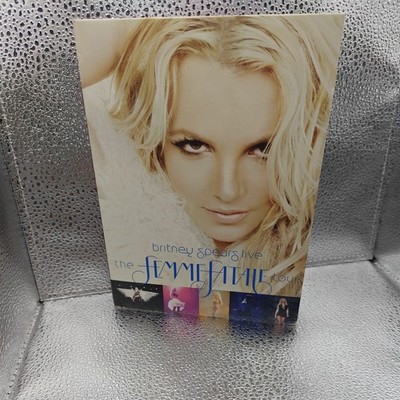 Britney Spears - The Femme Fatale Tour - CD/DVD