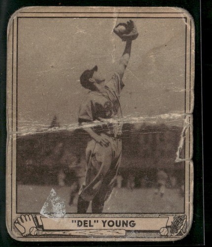 Del Young #101 1940 Play Ball card