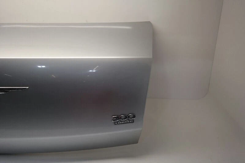 05-07 Chrysler 300 Trunk Hatch Tailgate Without Spoiler Bright Silver Metallic Foto 4 de 4