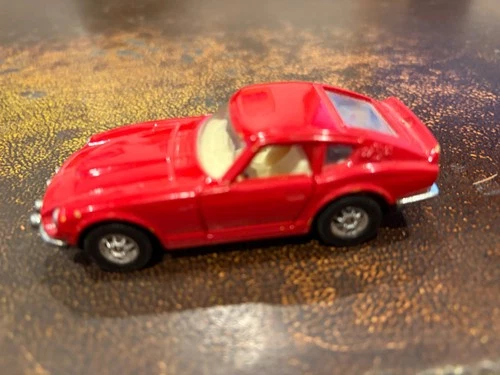 VINTAGE DIECAST Corgi Datsun 240 Z Whizzwheels 1:43 RED (Good Condition)