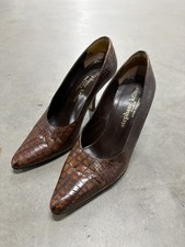 Vintage Stephane Kelian Croc Embossed Brown Leather Stiletto Pumps 7.5