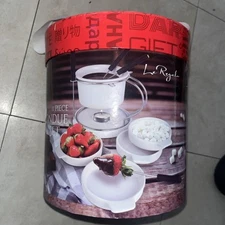 Le Regalo 11 Piece Fobdue Set White Ceramic & Stainless Steel Stand1