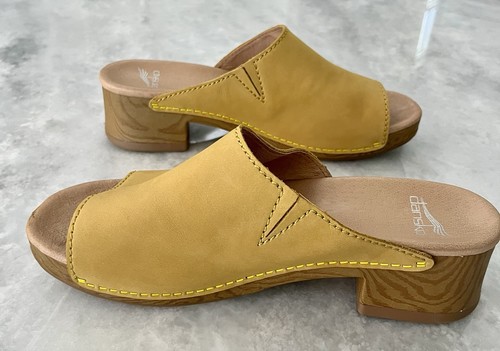 DANSKO GIANA CLOGS SHOES 40 (9.5-10)GOLD YELLOW NUBUCK LEATHER SLIDE BLOCK HEEL - Picture 6 of 7