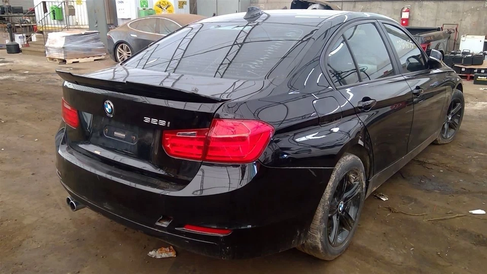 (LOCAL PICKUP ONLY) Trunk/Hatch/Tailgate Without Rear Camera Fits 12-17 BMW 320i Foto 2 de 4