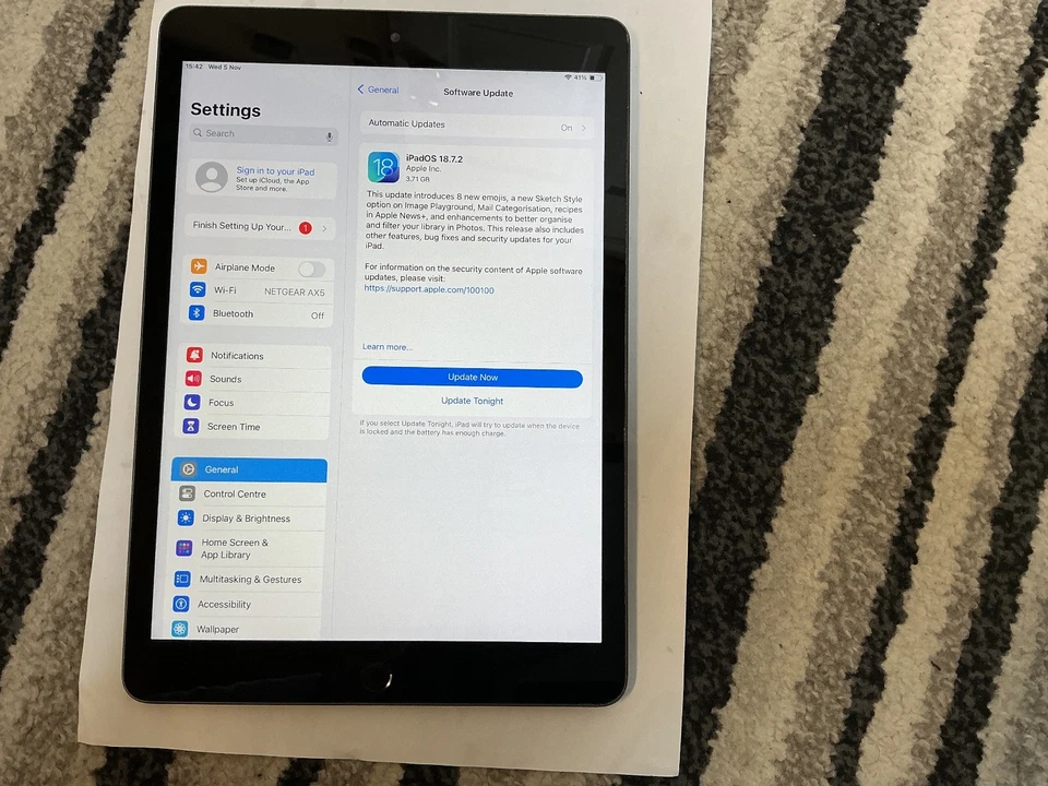 Apple iPad 7th Gen 10.2" A2197 Space Grey Wi-Fi 32GB 3GB Ram 8MP iPadOS Tablet - Image 3 of 4