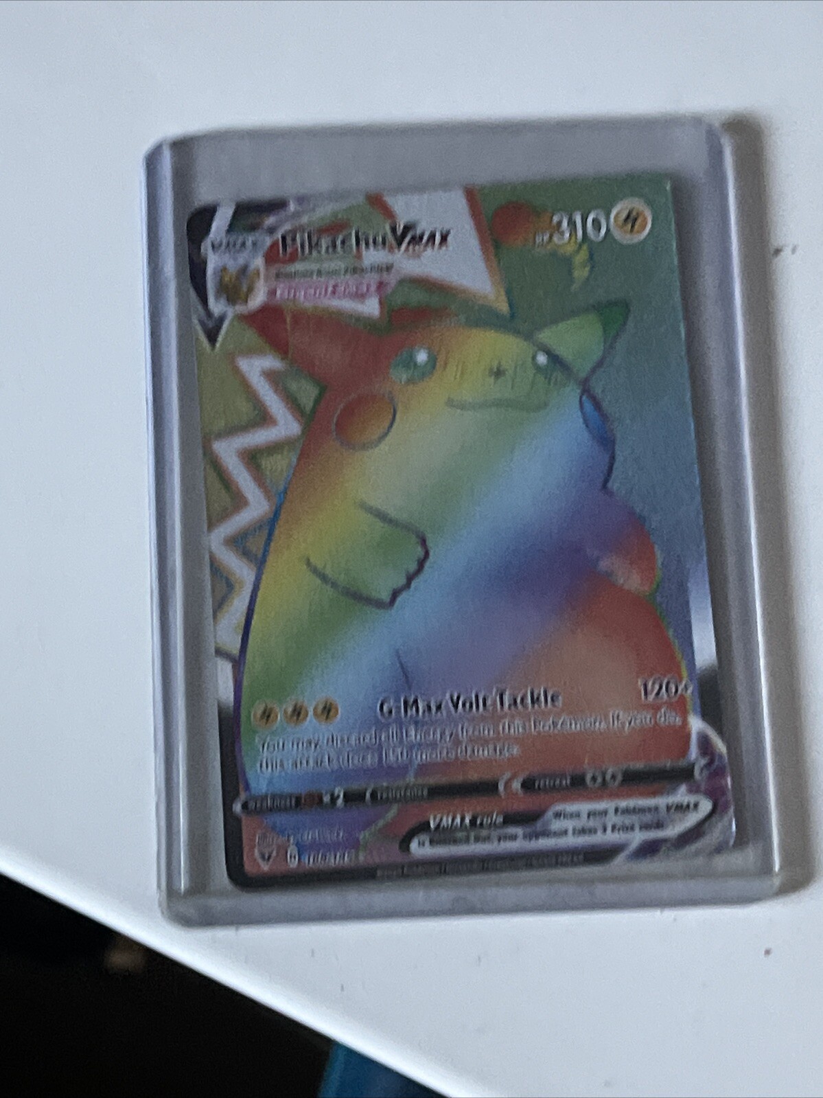 Pokémon TCG Pikachu VMAX Vivid Voltage 188/185 Holo Secret Rare