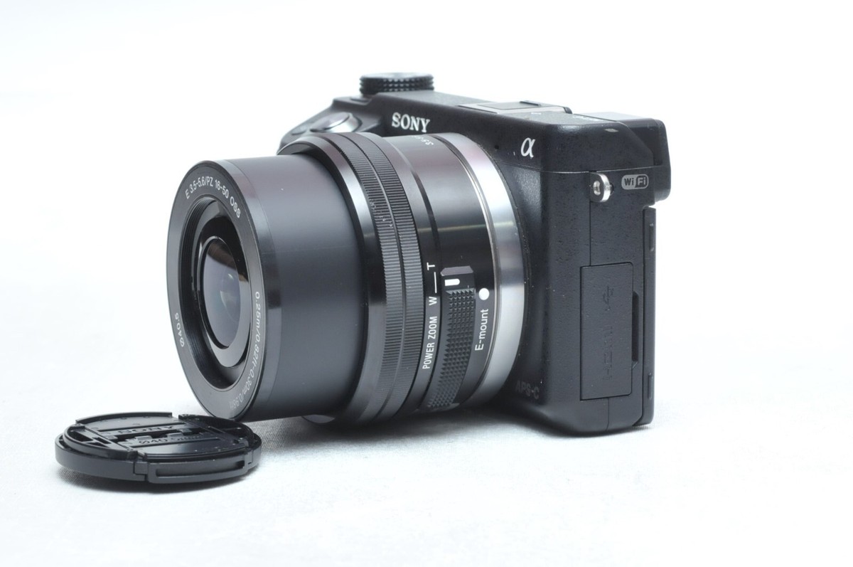 SONY NEX-6 16-50mm レンズつき Sony NEX-6 Mirrorless Digital Camera with 16-50mm PZ Power