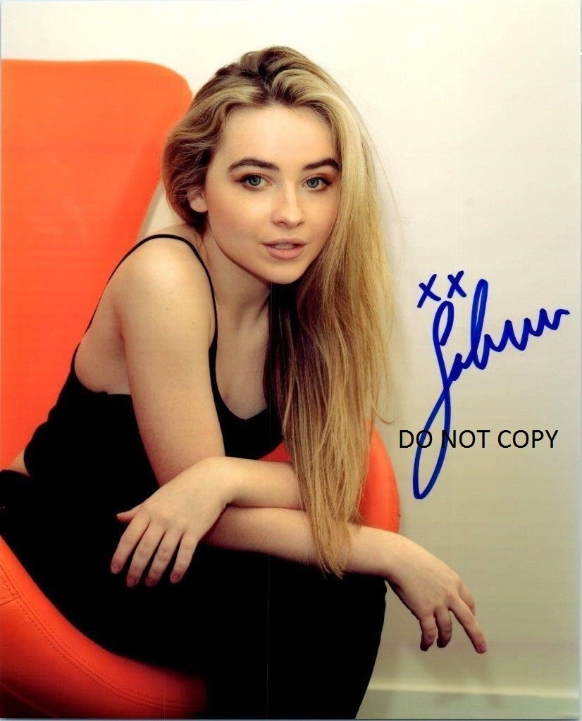 SABRINA CARPENTER Autographed Signed 8x10 reprint Photo #1