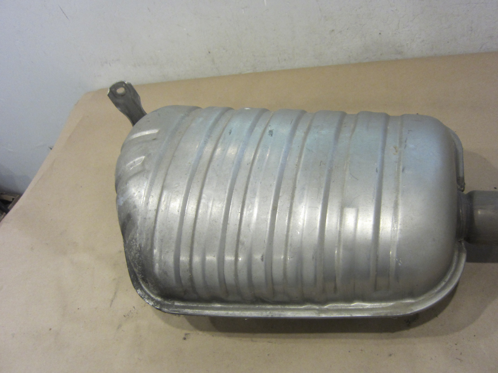 Bentley Arnage 1999 -  LH Exhaust Muffler - P/N PJ20475PD