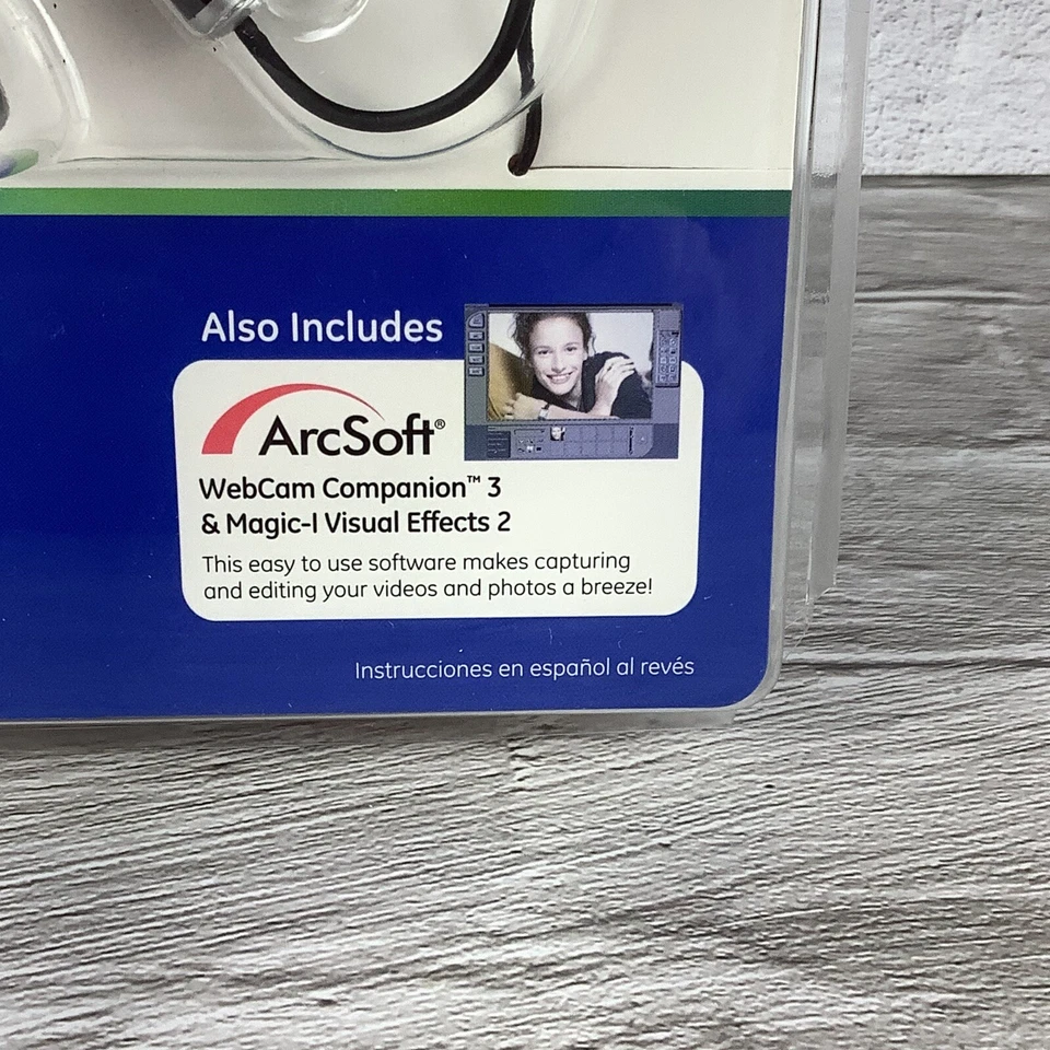 G.E  Universal All-In-One WebCam With Bonus Ear Set Model#98650 NEW IN BOX - Image 2 of 4