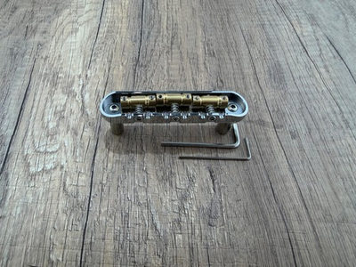 #ad AUMSEN chrome bridge assembly for Jazzmaster and Jaguar 2 1 16 Spacing $35.91