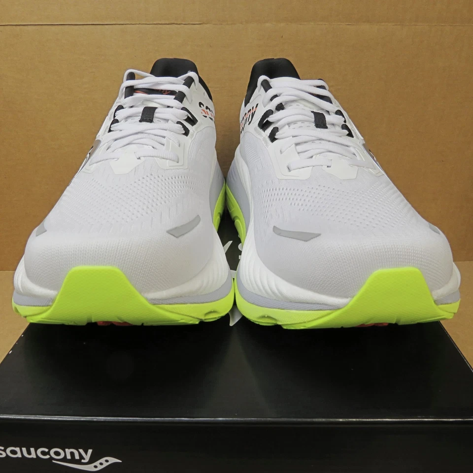 Zapatos para correr Saucony Hurricane 24 (para hombre talla 11 D)... color principalmente blanco Foto 3 de 4