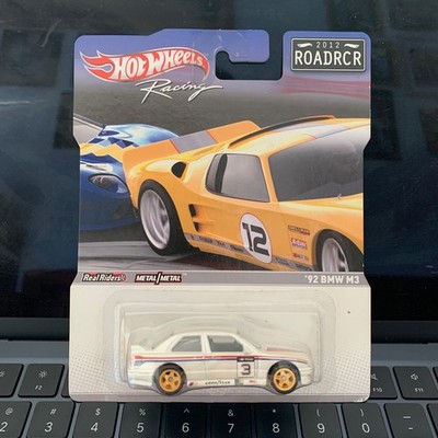 ホットウィール '92 BMW M3 ROAD RACER 2012 s-l400.jpg