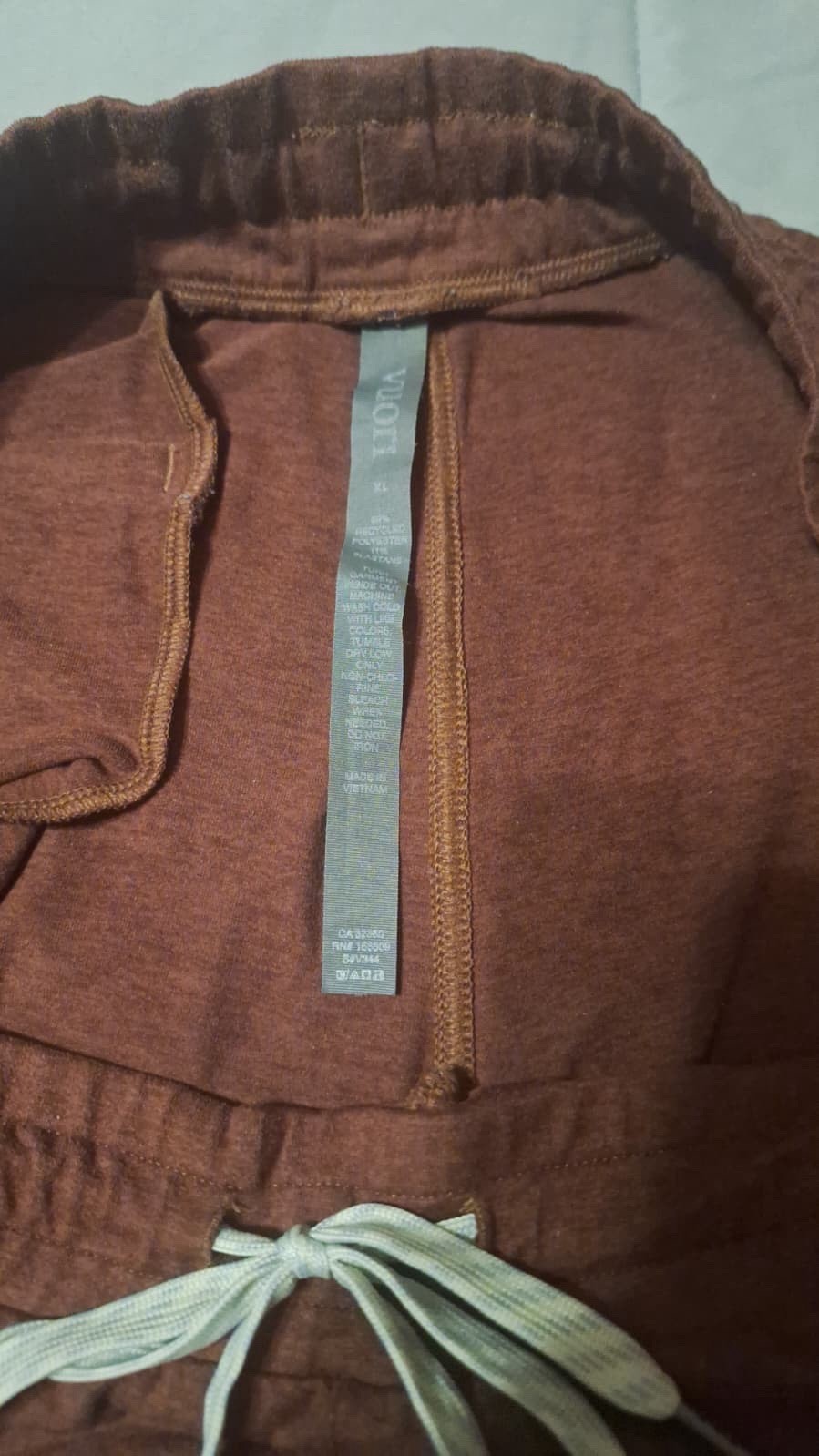 Vuori Men Red Performance Athletic Shorts Zipper … - image 3