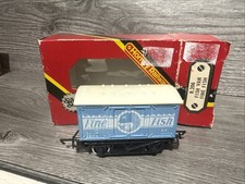 Hornby R206 Fish Van Fine Fish Boxed OO Gauge.